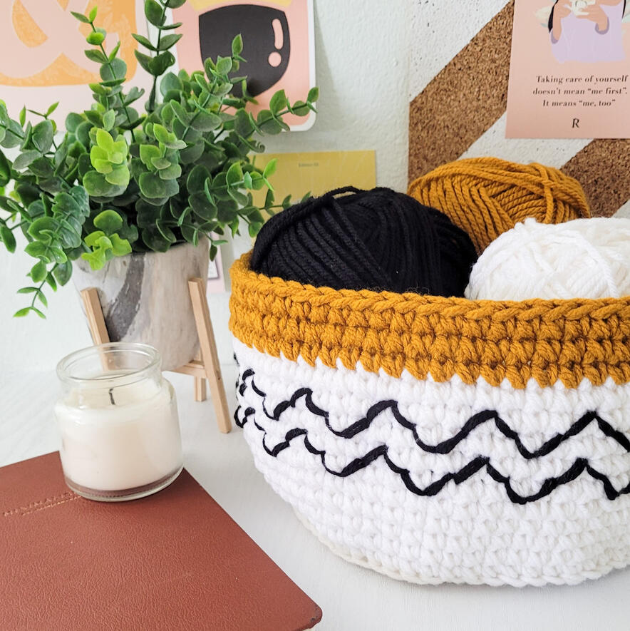 Easy zigzag basket